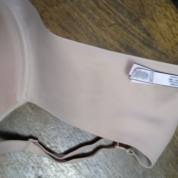 VC bra - Picture 4 of 6